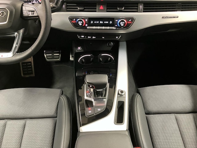 Audi A4 40 TDI Avant Quattro S-Line S-Tronic