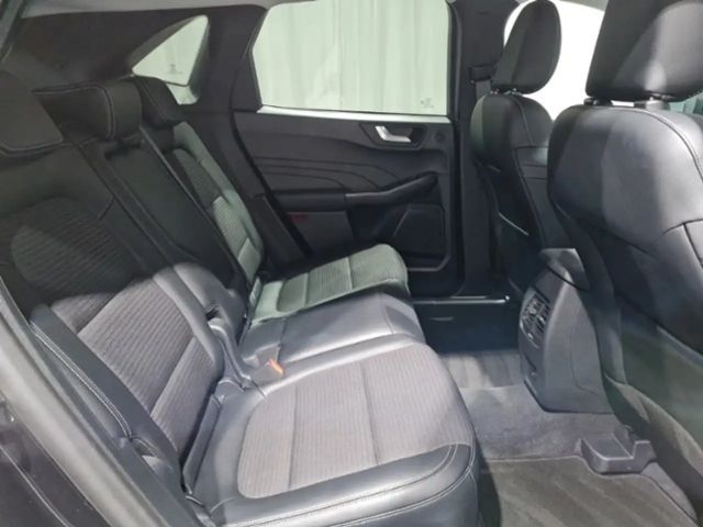 Ford Kuga AWD Hybrid Titanium X