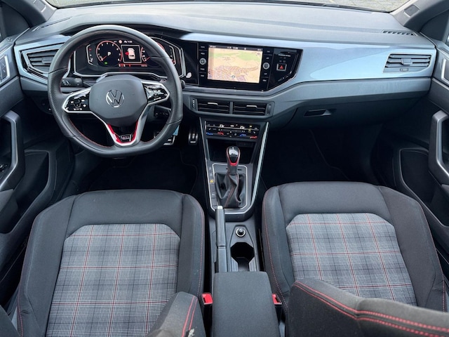 Volkswagen Polo 2.0 TSI DSG GTI