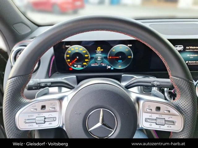 Mercedes-Benz EQB 300 4MATIC AMG Line