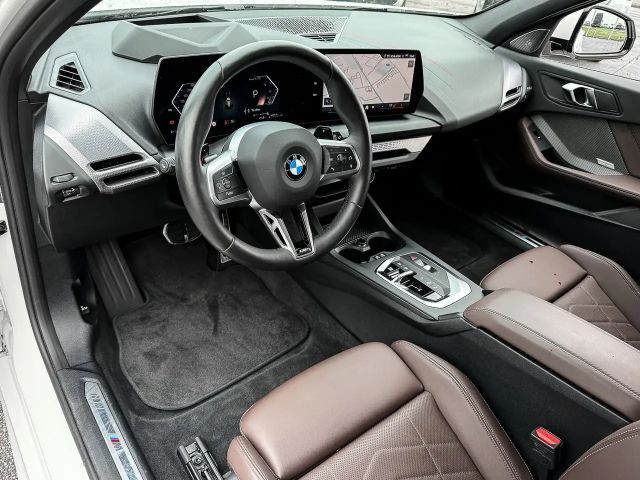 BMW 120 120d Sedan