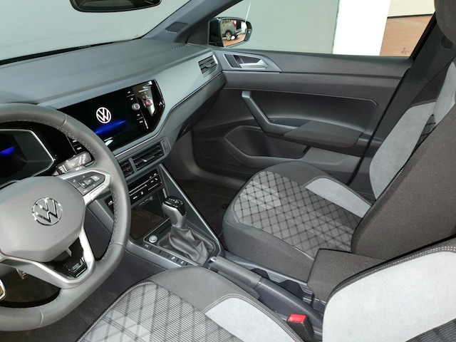 Volkswagen Polo 1.0 TSI DSG R-Line