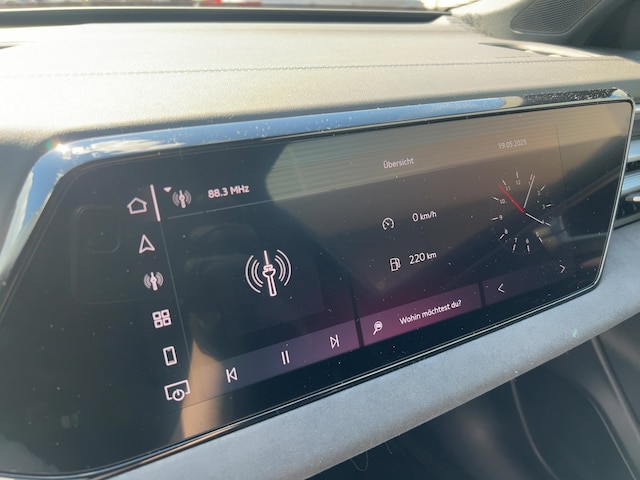 Audi A6 Avant Quattro S-Tronic