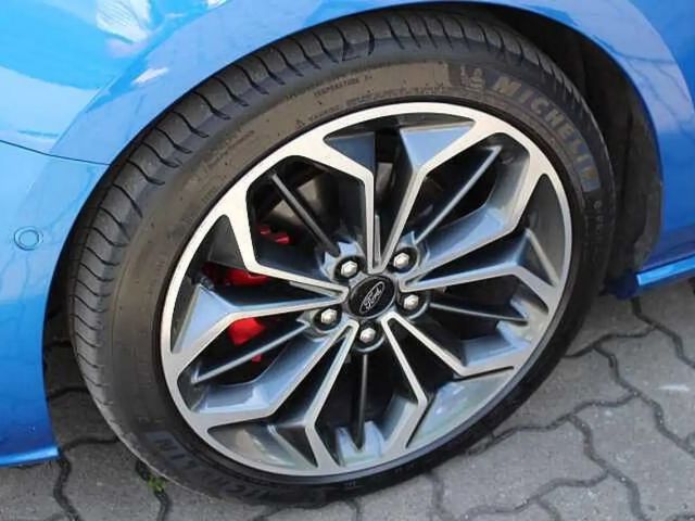 Ford Focus ST Line Wagon