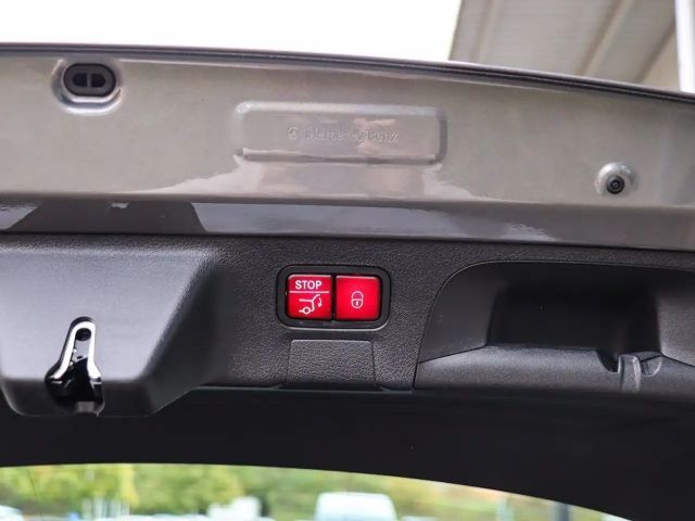 Mercedes-Benz CLA 200 AMG Line