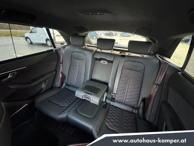 Audi RS Q8 Audi RS Q8