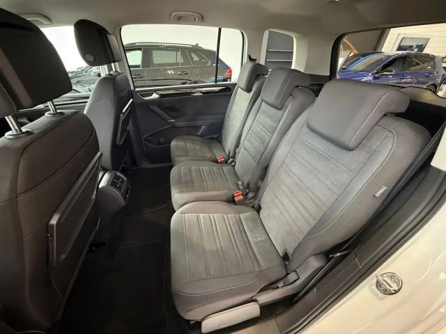 Volkswagen Touran DSG Highline