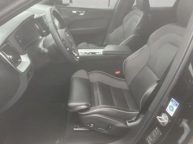 Volvo XC60 Dark Plus