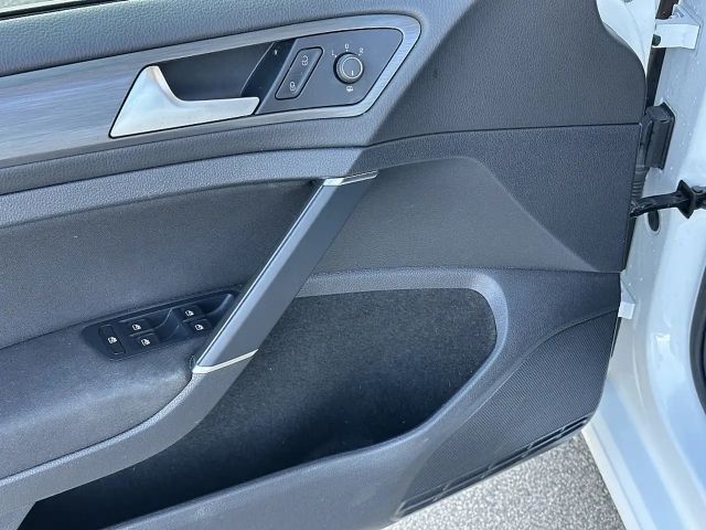 Volkswagen Golf e-Golf