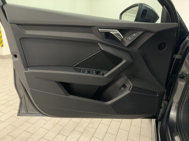 Audi A3 35 TFSI S-Line S-Tronic Sedan