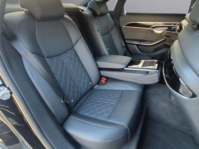 Audi A8 60 TFSI S-Line