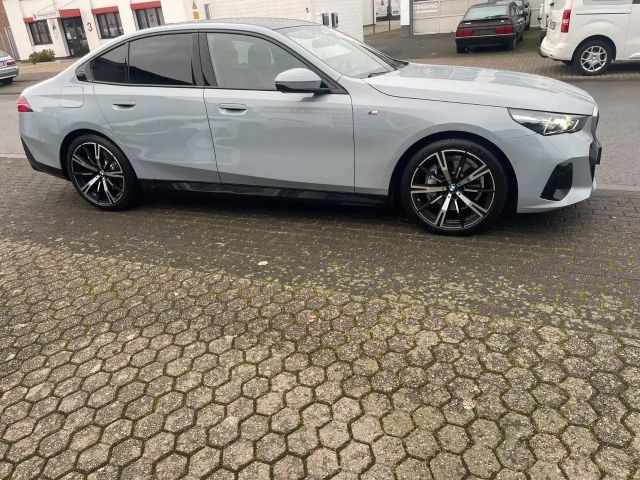BMW 540 540d M-Sport Sedan xDrive