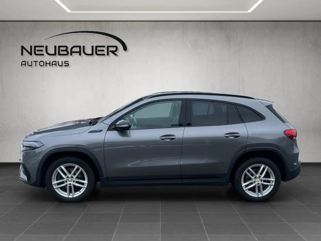 Mercedes-Benz EQA 350 4MATIC AMG Line