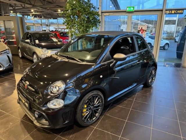 Abarth 695 Cabrio