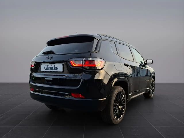 Jeep Compass Hybrid
