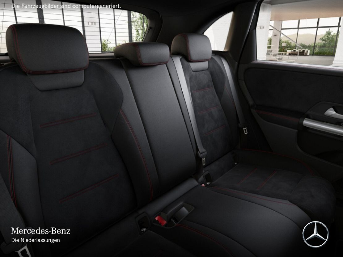 Mercedes-Benz B 200 AMG Line Sedan