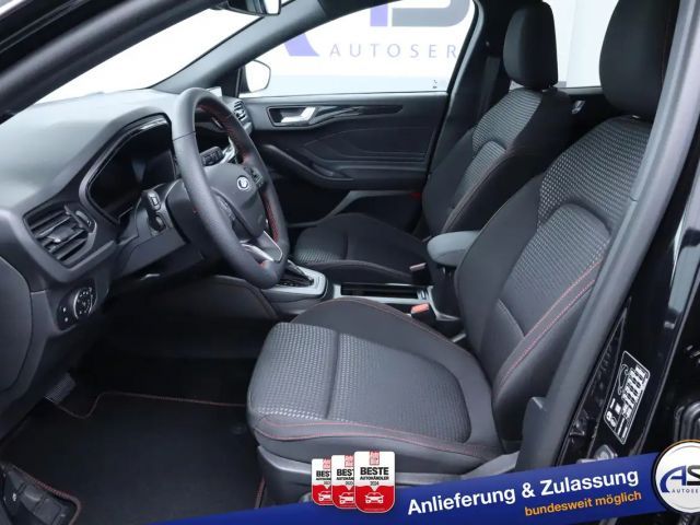 Ford Focus ST Line Wagon