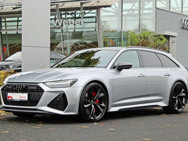Audi RS6 Avant Performance Quattro