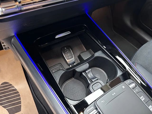 Mercedes-Benz GLA 220 AMG Line GLA 220 d