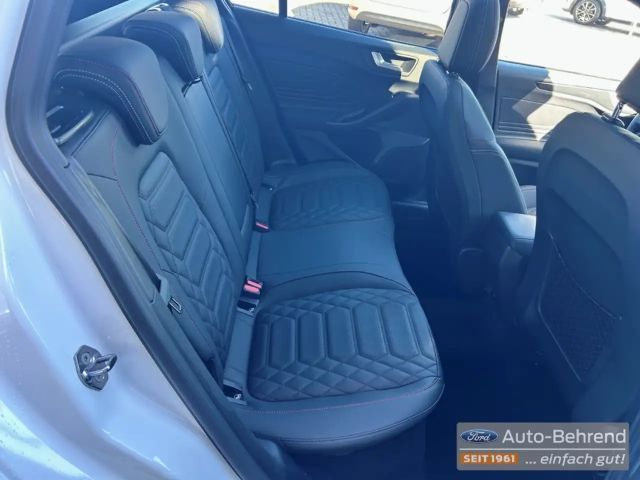 Ford Focus ST Line Wagon