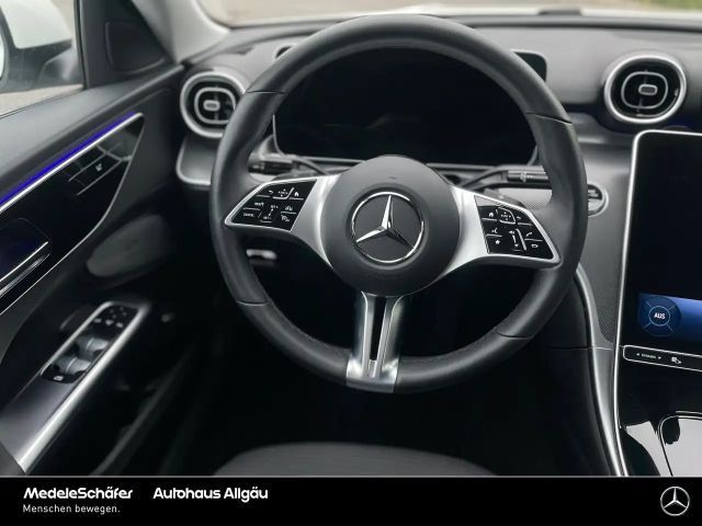 Mercedes-Benz C 180 AVANTGARDE Sedan