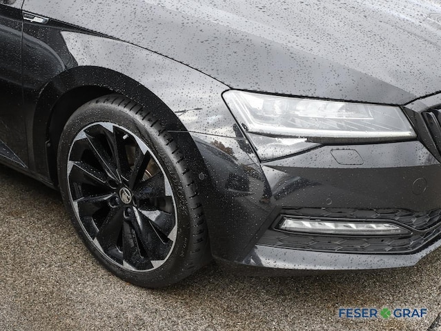 Skoda Superb 2.0 TDI Combi Sportline