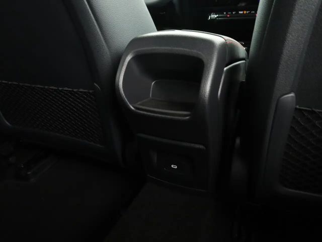 Mercedes-Benz A 200 AMG Line