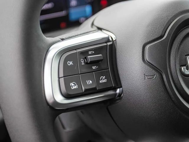 Jeep Avenger Full-Electric Summit