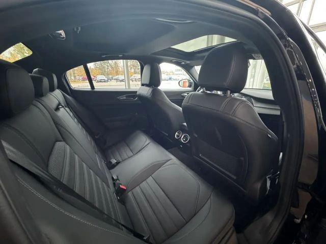 Alfa Romeo Giulia Q4 Veloce