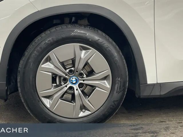 BMW X1 IX1 A XDRIVE30 PDC RFK DAB AdaptLED SHZ 17" LM