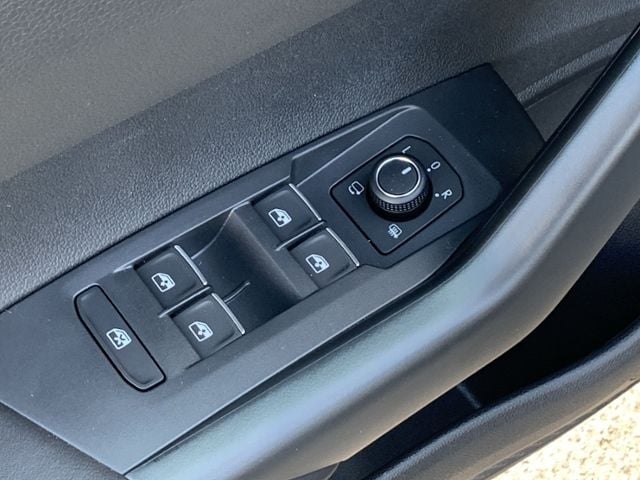 Volkswagen Taigo 1.0 TSI DSG