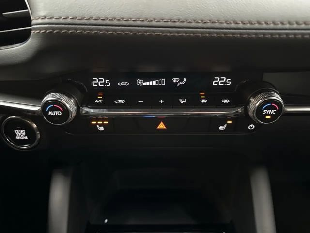 Mazda 3 2.5L SkyActiv e-Skyactiv