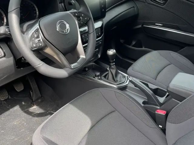 SsangYong Tivoli 2WD Quartz