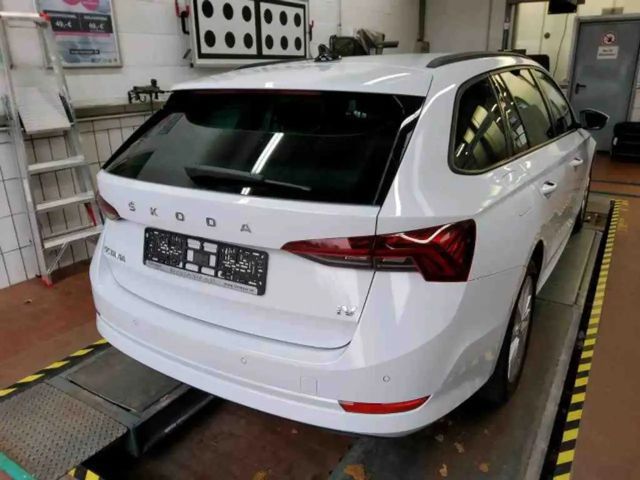 Skoda Octavia Ambition Combi iV