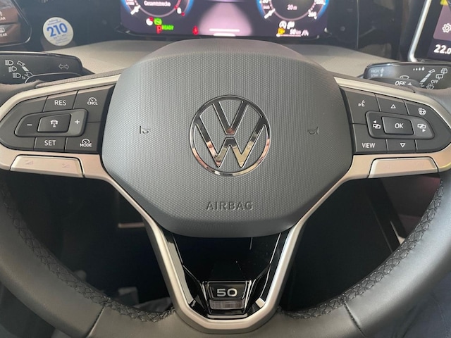 Volkswagen Golf DSG Style