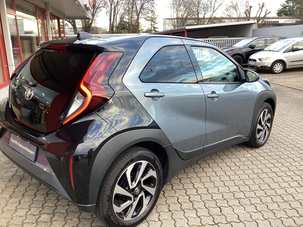 Toyota Aygo X 5-deurs Basis