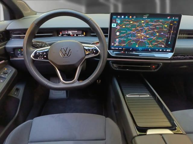 Volkswagen ID.7 IQ.Drive Pro