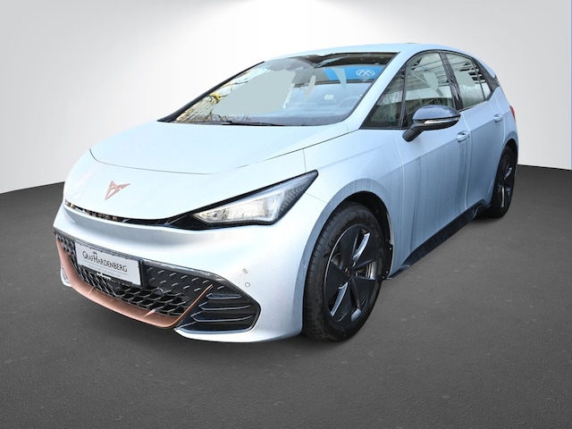 Cupra Born Born HUD LED PDC SzHzg