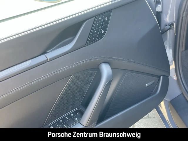 Porsche 992 Cabrio Carrera S