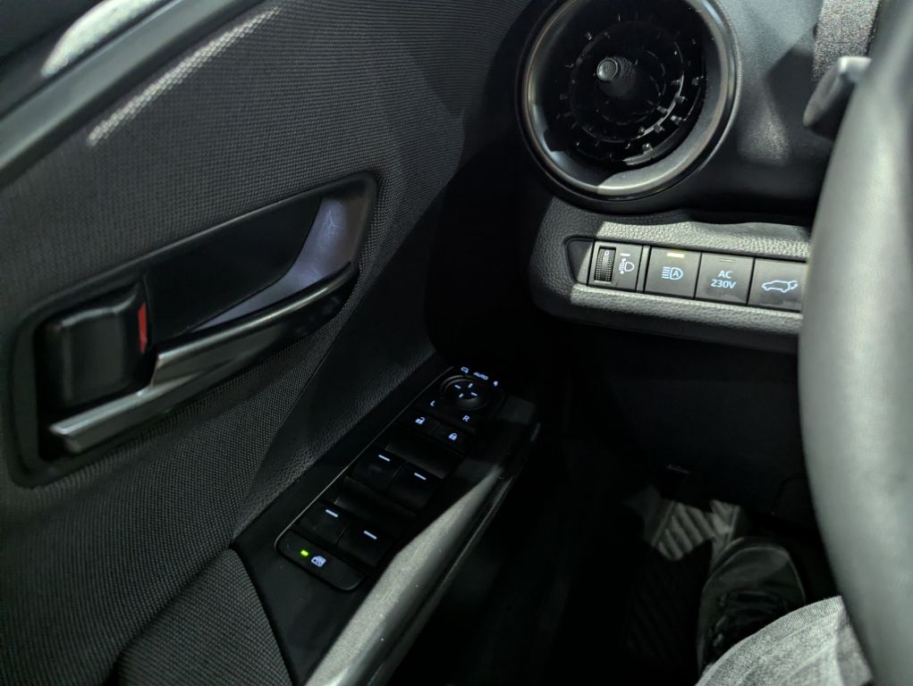 Toyota C-HR 5-deurs Team D Technik