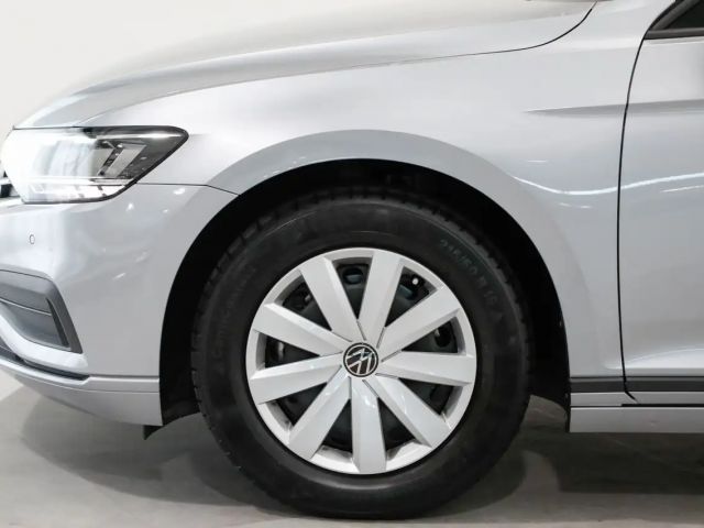 Volkswagen Passat 1.5 TSI DSG Variant
