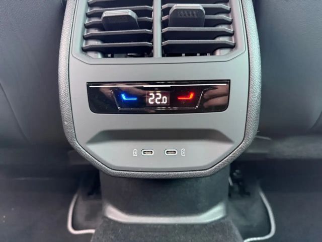 Cupra Leon 2.0 TSI DSG VZ