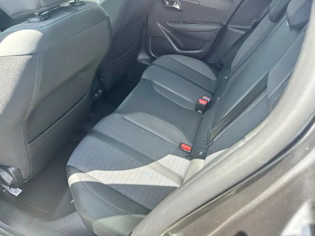 Peugeot 208 Allure Pack