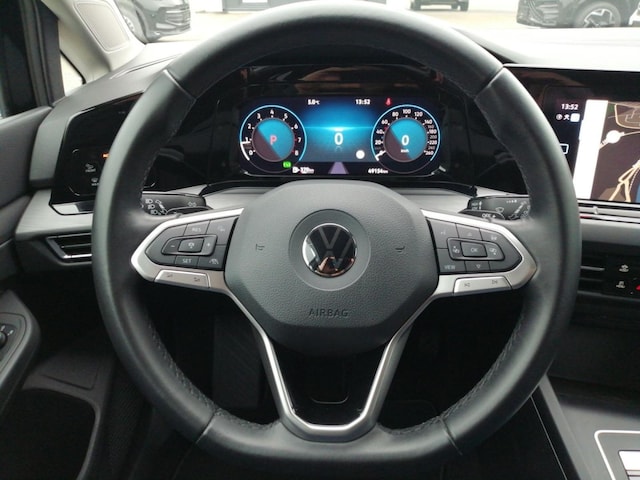 Volkswagen Golf 2.0 TSI DSG Golf VIII Style