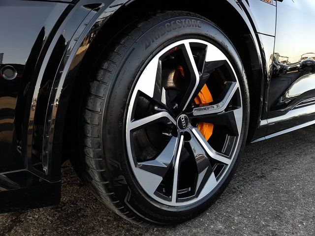 Audi e-tron Quattro S-Line