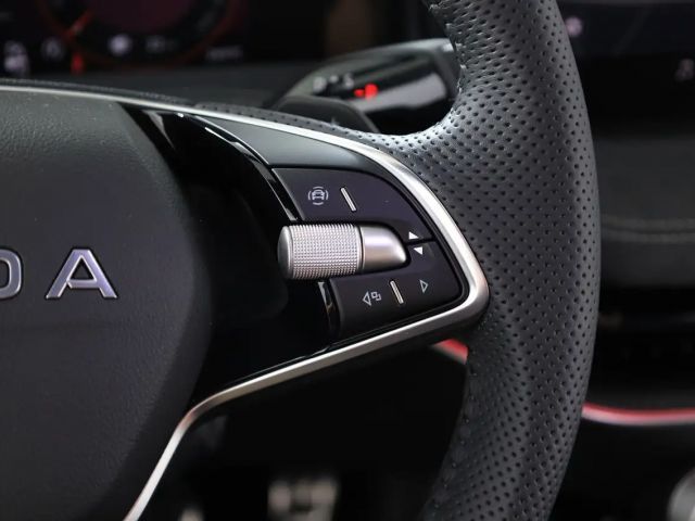 Skoda Superb Sportline iV