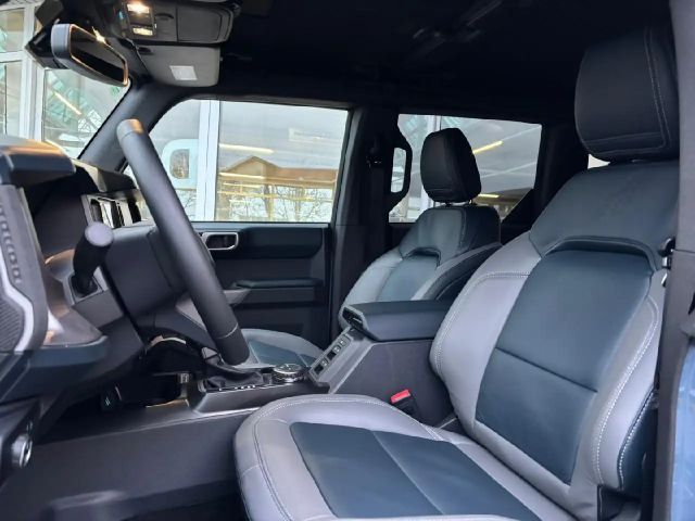 Ford Bronco 4x4 AWD Outer Banks