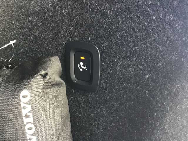 Volvo XC40 Bright Plus Recharge T4