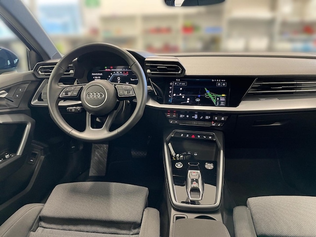 Audi A3 30 TFSI S-Line S-Tronic Sedan