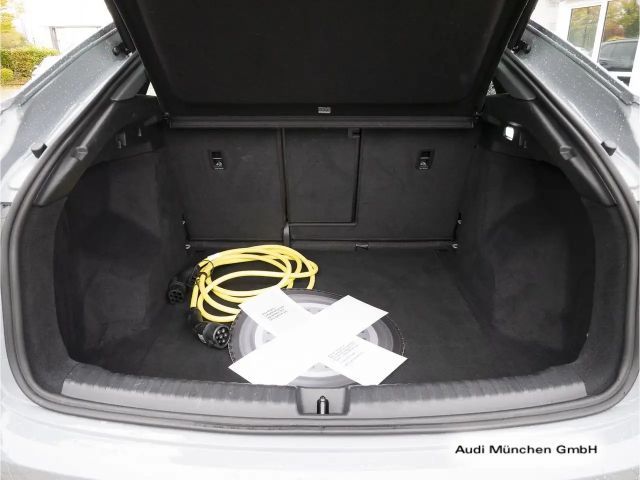 Audi Q4 e-tron 50 Quattro